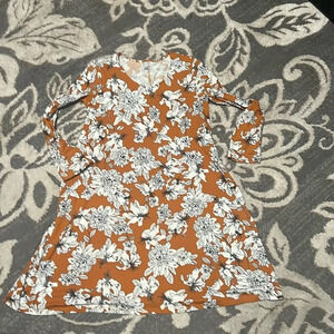 Love fire long sleeve knit dress. Size XS like new. Super soft and stretchy.